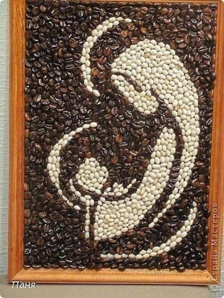 Панно из кофейных зерен