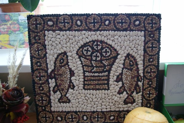 Мозаика из фасоли