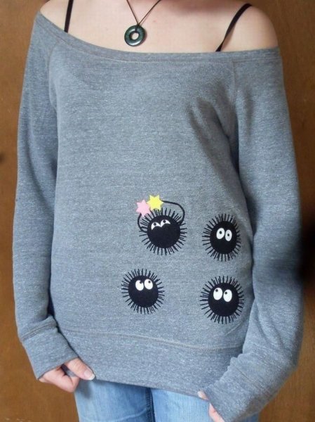 Аппликация на кофте