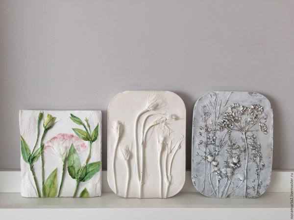 Гипсовое панно