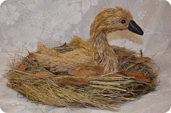 Птичка из природного материала