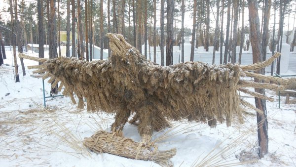 Елка из камыша