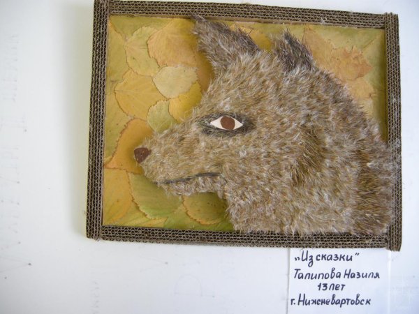 Панно из природного материала звери