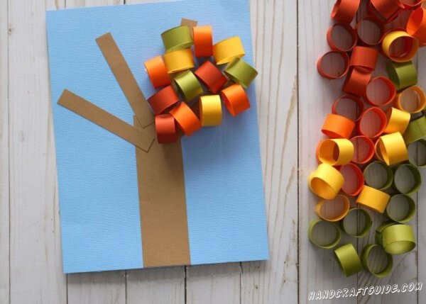 Дерево из колечек цветной бумаги