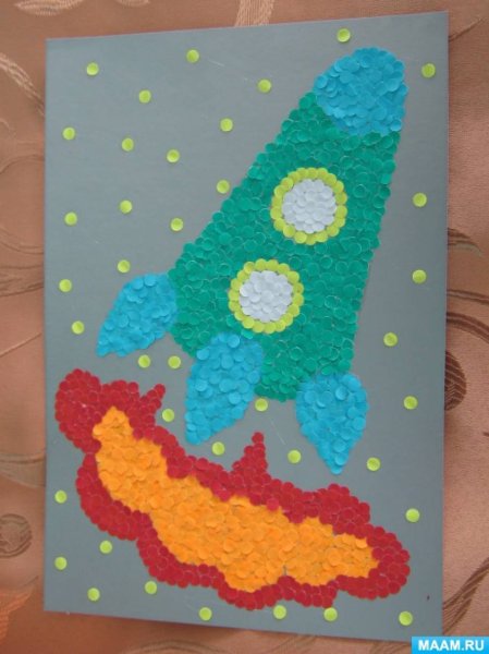 Аппликация из конфетти дырокола