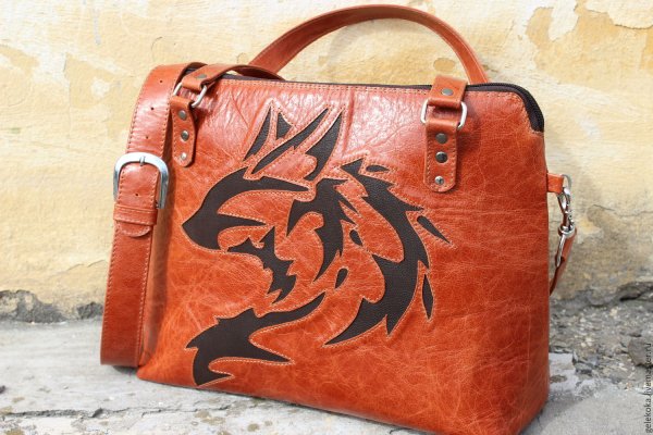 Аппликации из кожи на изделиях