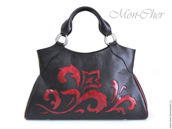 Аппликация из кожи