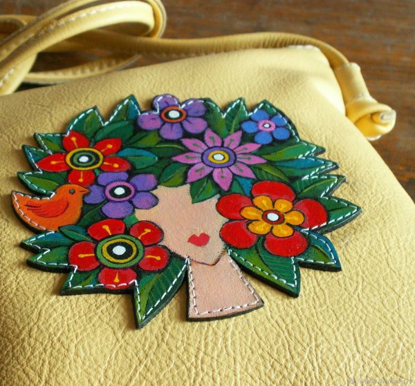 Аппликация из кожи