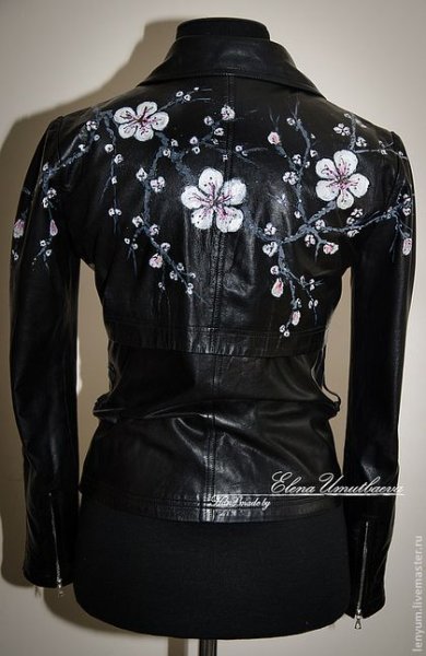 Аппликация на кожаную куртку