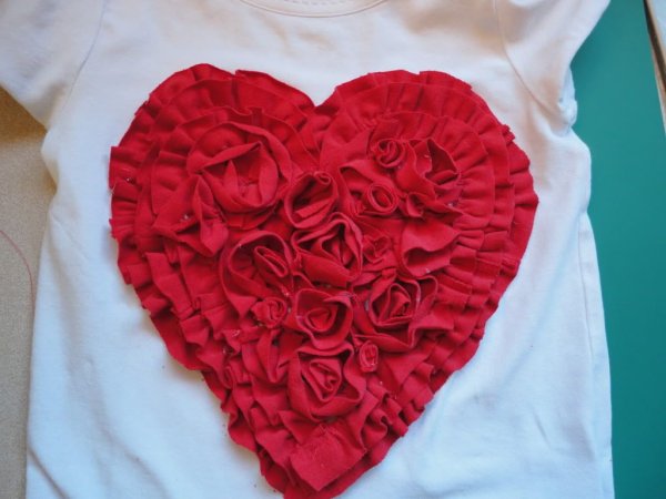 Аппликация на одежду своими руками