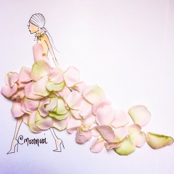 Композиции из лепестков цветов