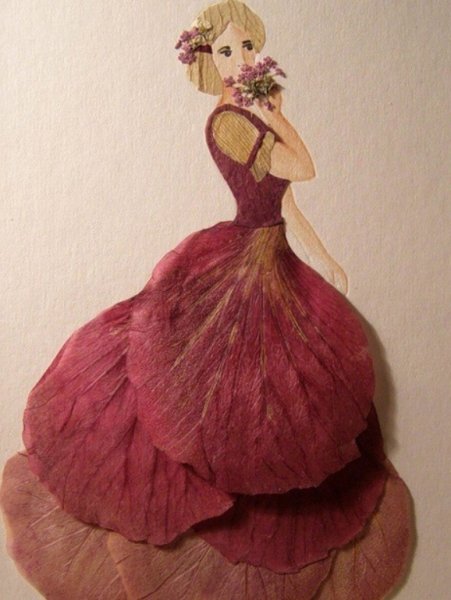 Подделкииз лепестков роз