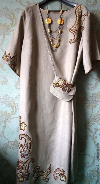 Декор льняного платья