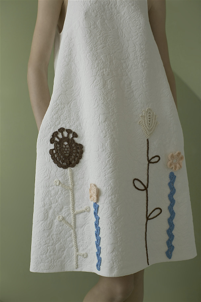 Аппликация на платье