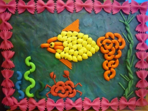 Аппликация из макаронных изделий для детей