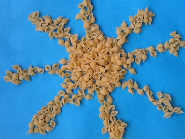 Конструирование из макарон