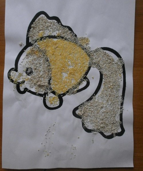 Аппликация из крупы