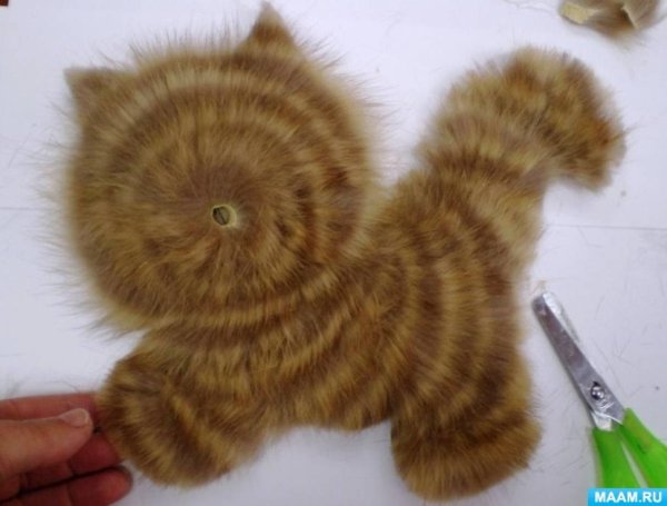 Аппликации на мехе