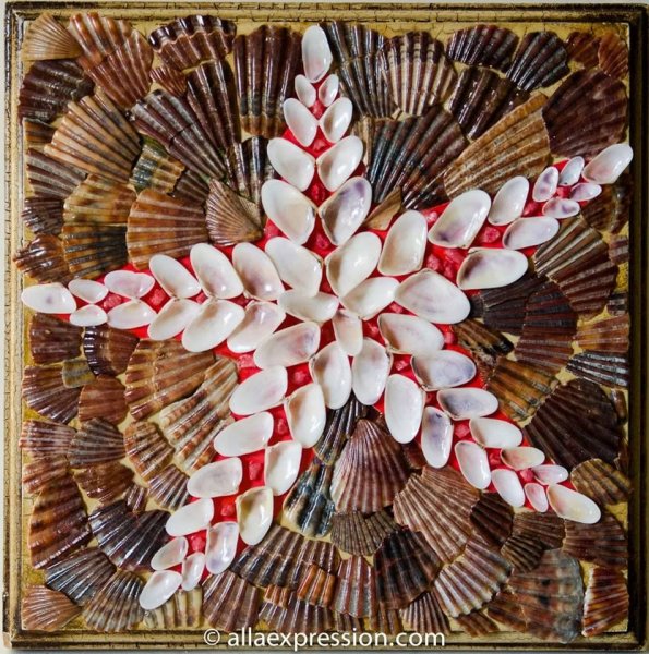 Панно из ракушек
