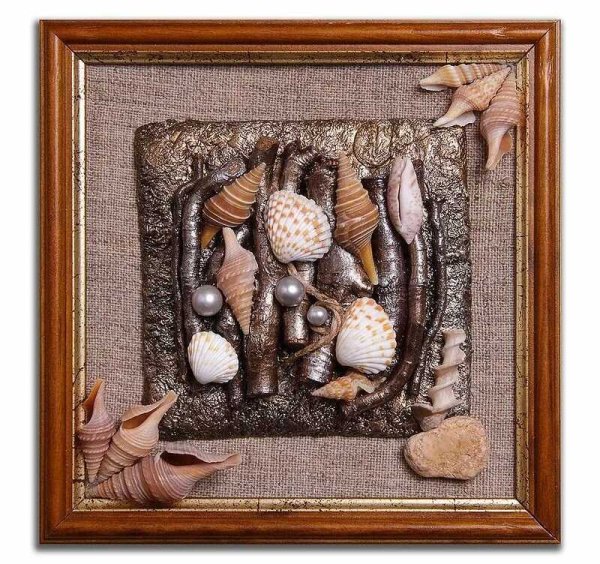 Панно из морских ракушек