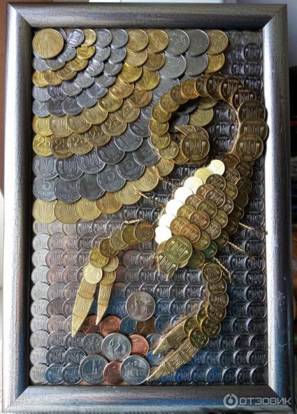 Панно рыба из монет