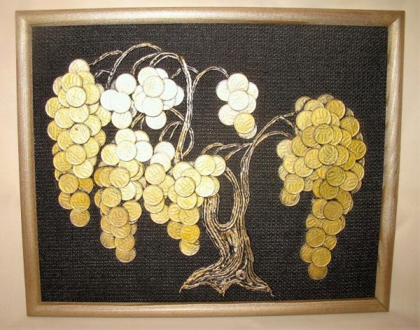 Панно из подручных материалов