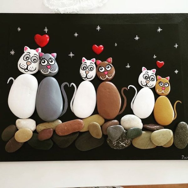 Аппликация из камней