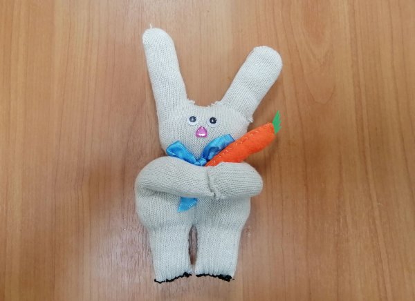 Игрушки из перчаток