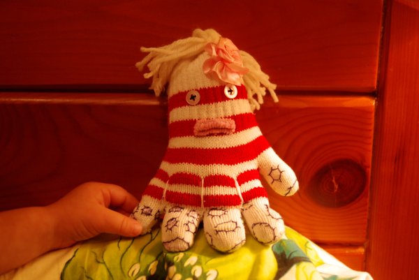 Игрушка из перчатки