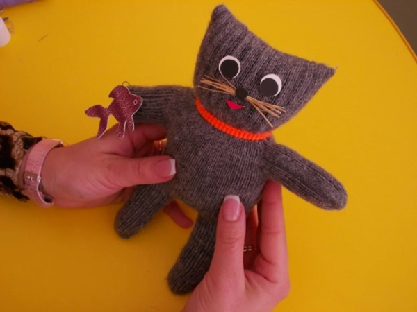 Игрушка из перчатки