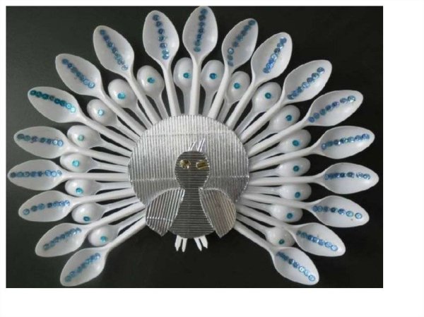 Поделки из пластмассовых ложек