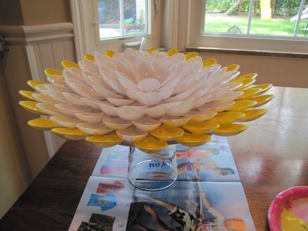 Поделки из одноразовых ложек