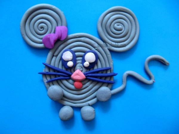 Животное из пластилиновых жгутиков
