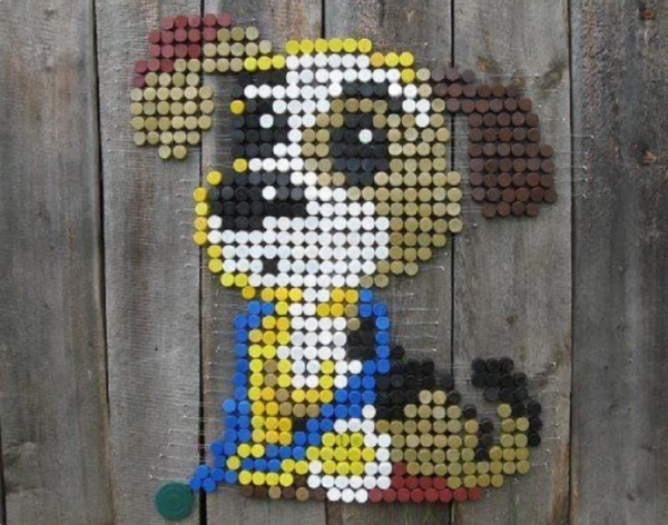 Собачка из пробок от пластиковых бутылок