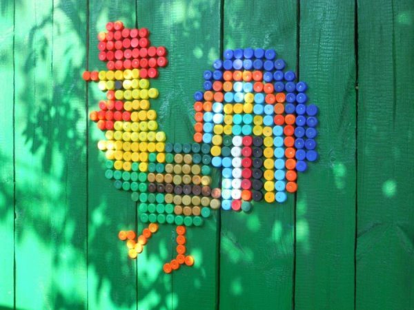 Фигурки из пластиковых пробок