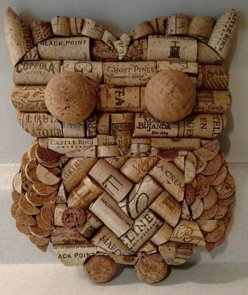 Фигурки из винных пробок