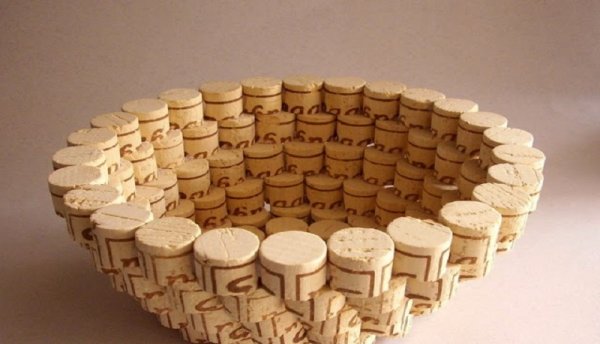 Поделки из винных пробок