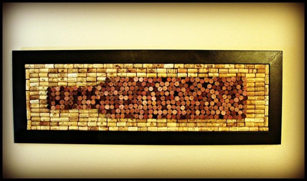 Панно из винных пробок