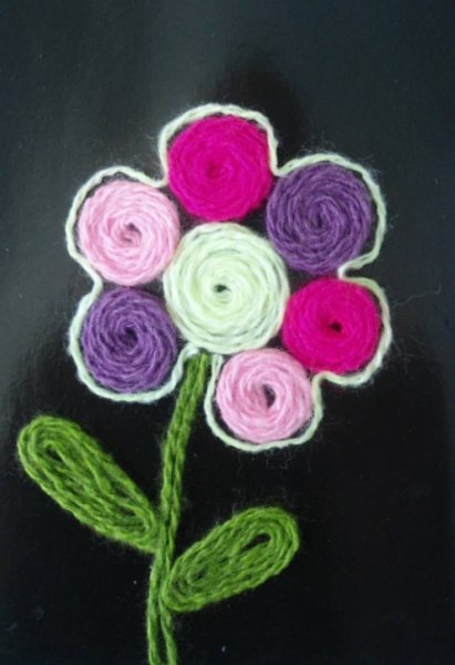 Аппликация из шерстяных ниток