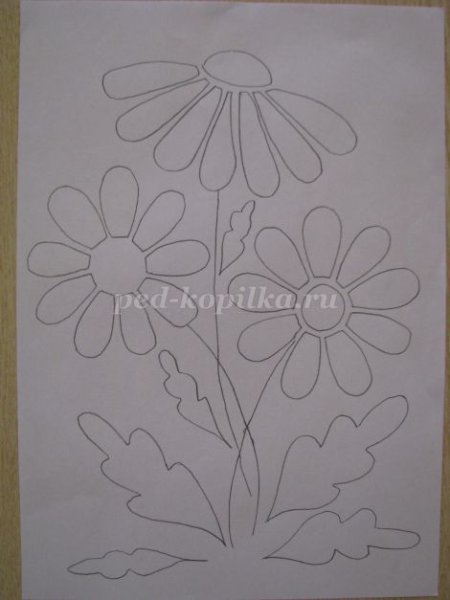 Аппликация из ниток ромашки