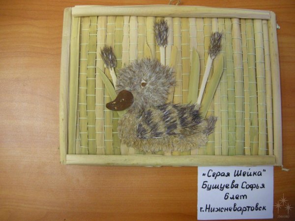 Панно из камыша