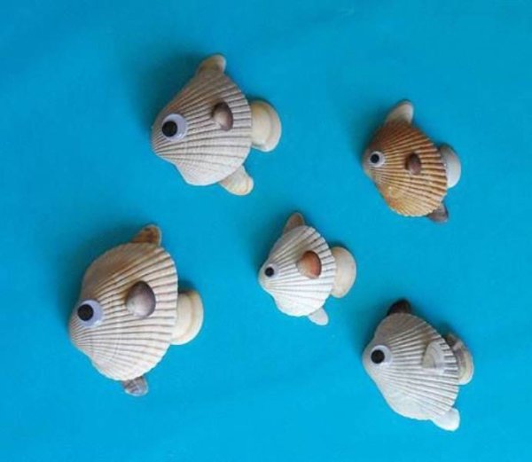 Рыбка из ракушек