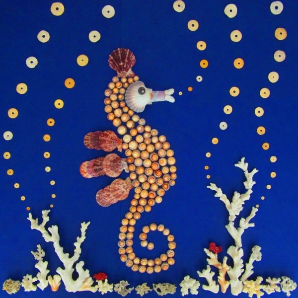 Морские обитатели из природного материала