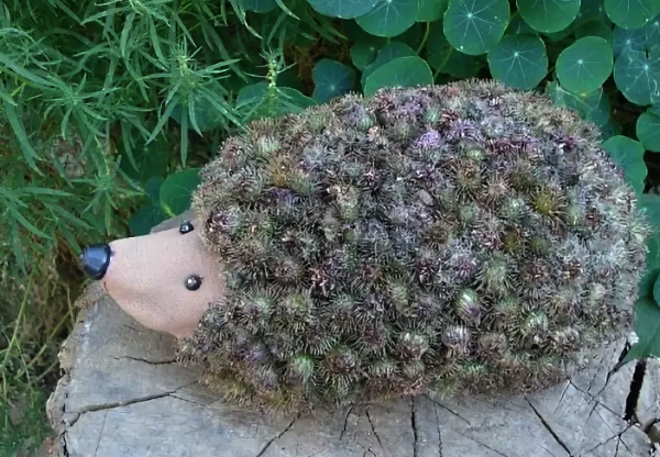 Поделки из репейника