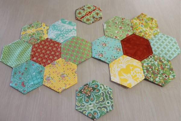 Лоскутные соты шестигранник