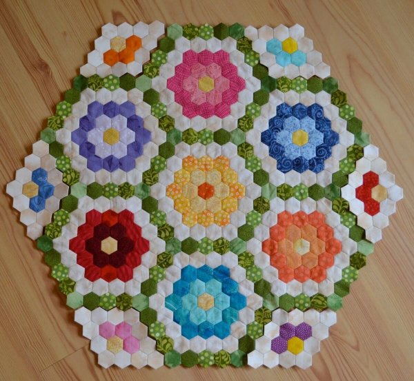 Одеяло лоскутное Бабушкин сад