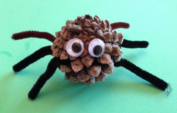 Поделки из шишек для детей