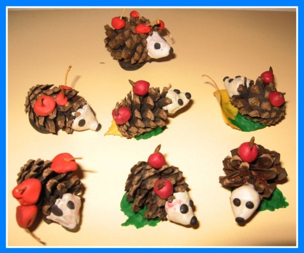 Поделка из шишек в детский сад