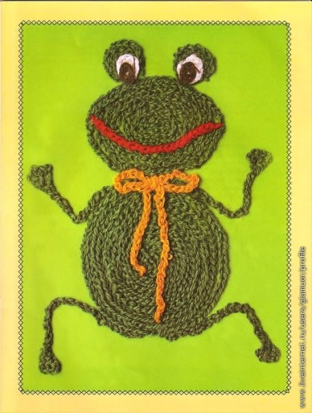 Панно из вязаных цепочек