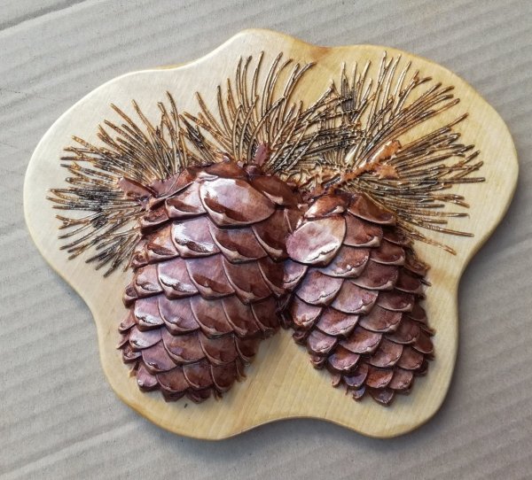 Поделка из кедровой шишки